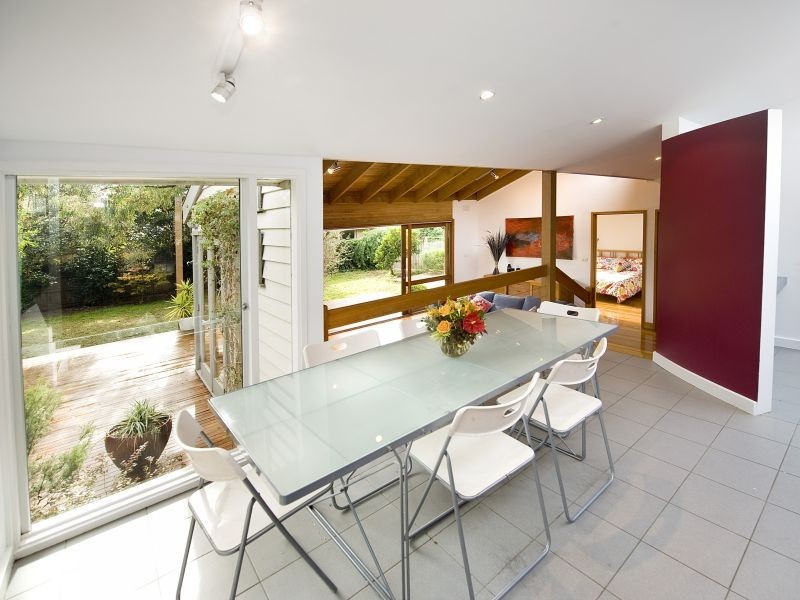103 Windsor Crescent, Mont Albert VIC 3127