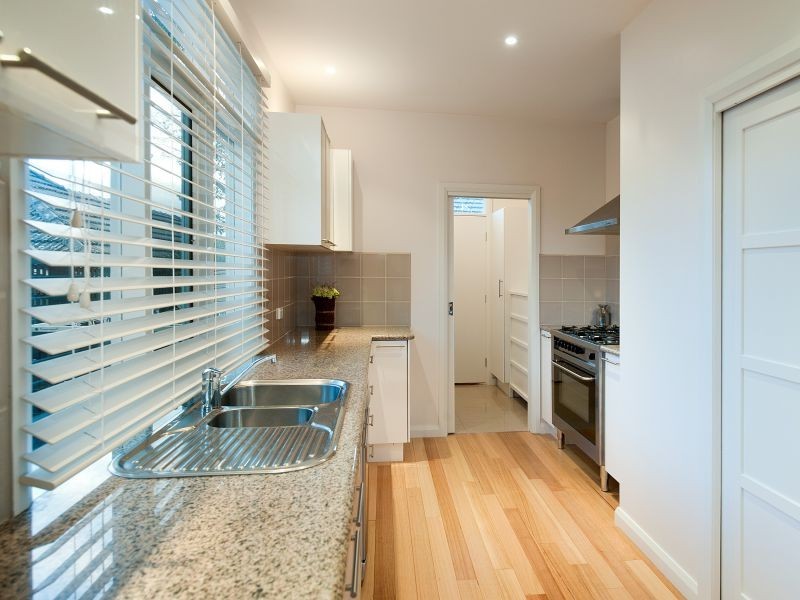 1/266 Elgar Road rear townhouse, Box Hill South VIC 3128