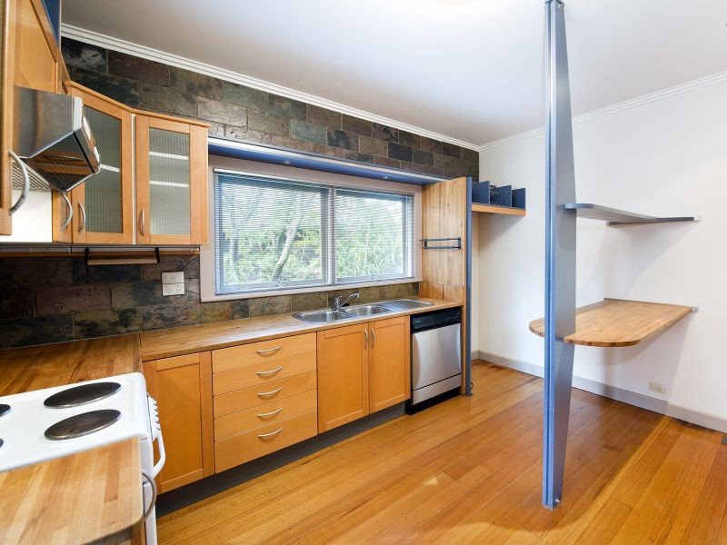 46 Haig Street, Burwood VIC 3125