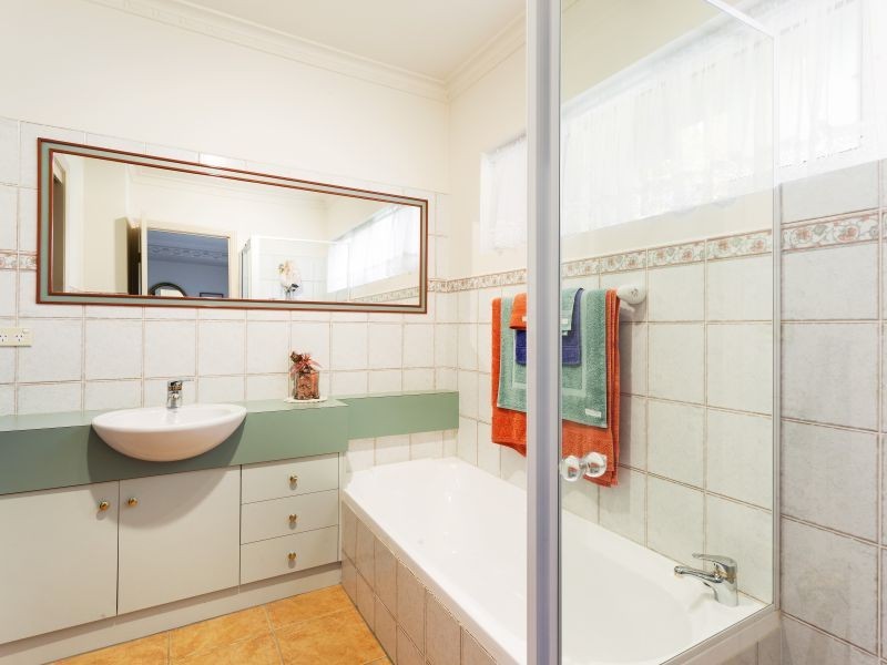 9 Acacia Place, Burwood VIC 3125