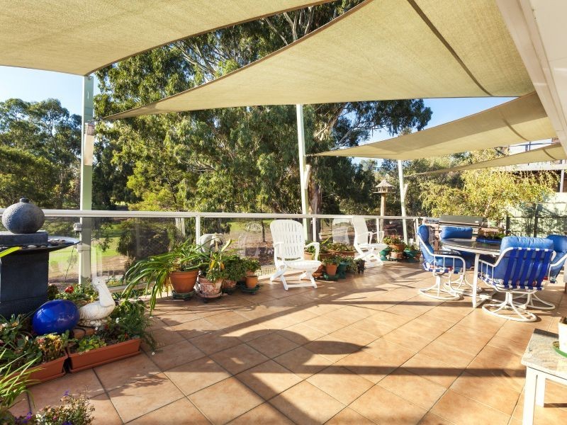 9 Acacia Place, Burwood VIC 3125