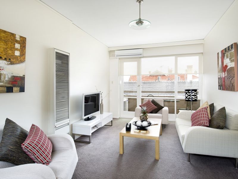 11/329 Dandenong Road, Prahran VIC 3181