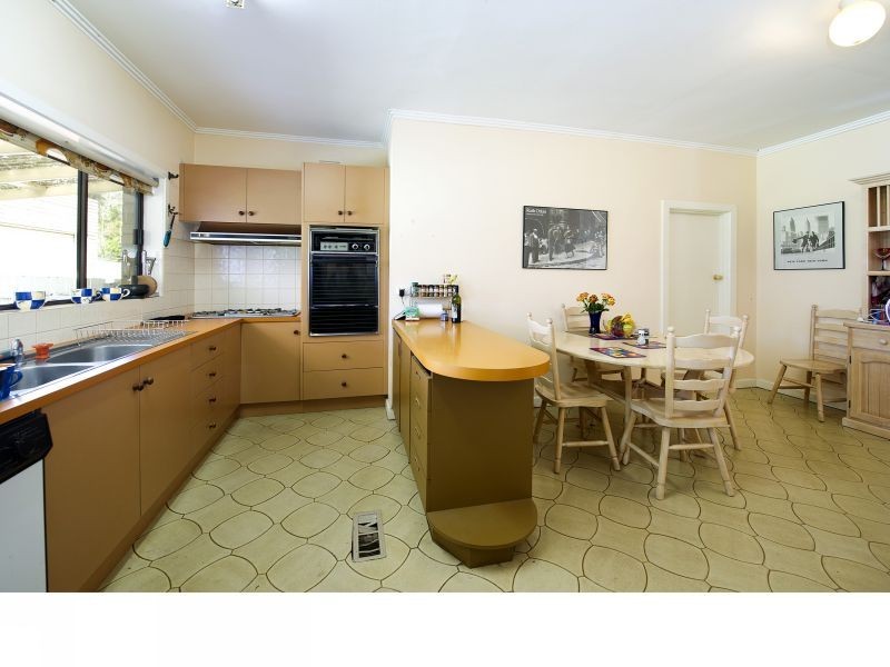 1 Clitus Avenue, Glen Iris VIC 3146