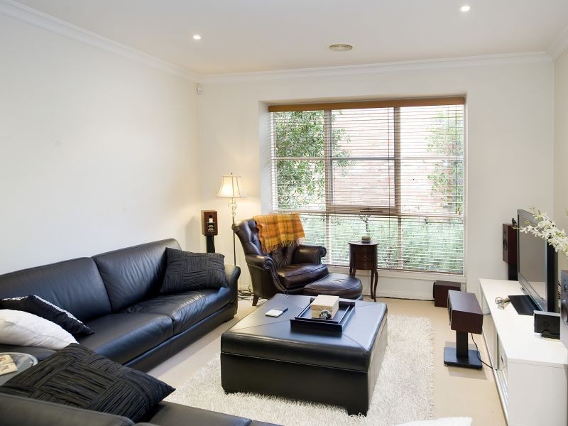2/310 Mont Albert Road, Surrey Hills VIC 3127