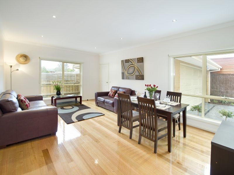 12A Aisbett Avenue, Camberwell VIC 3124