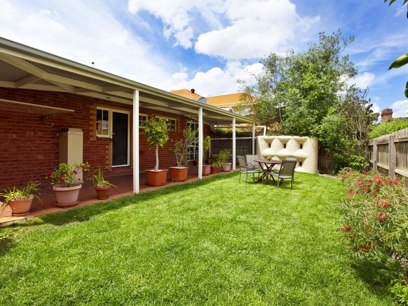 49 Murray Drive, Burwood VIC 3125