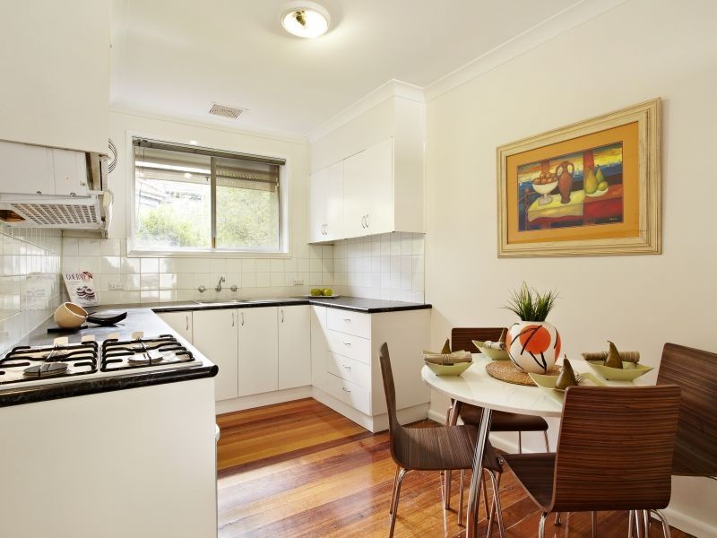 2/23 Gardiner Parade, Glen Iris VIC 3146