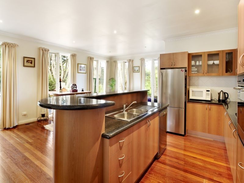 2/91 Essex Road, Surrey Hills VIC 3127