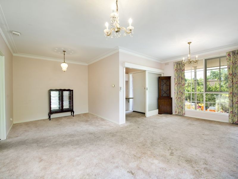 2/240 Highfield Road, Camberwell VIC 3124