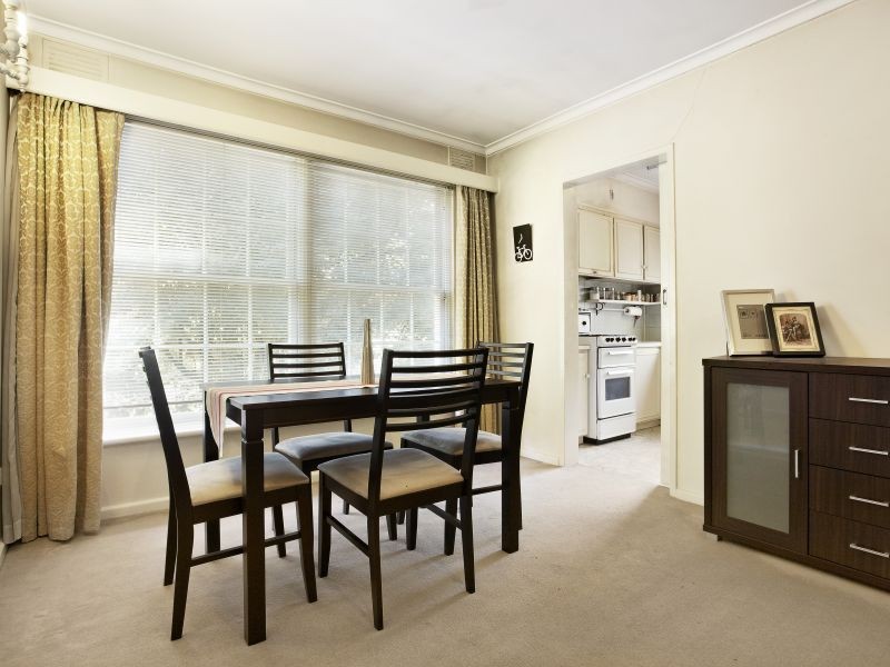 8/34 Fermanagh Road, Camberwell VIC 3124