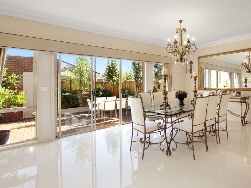 1/21 Haig Street, Burwood VIC 3125