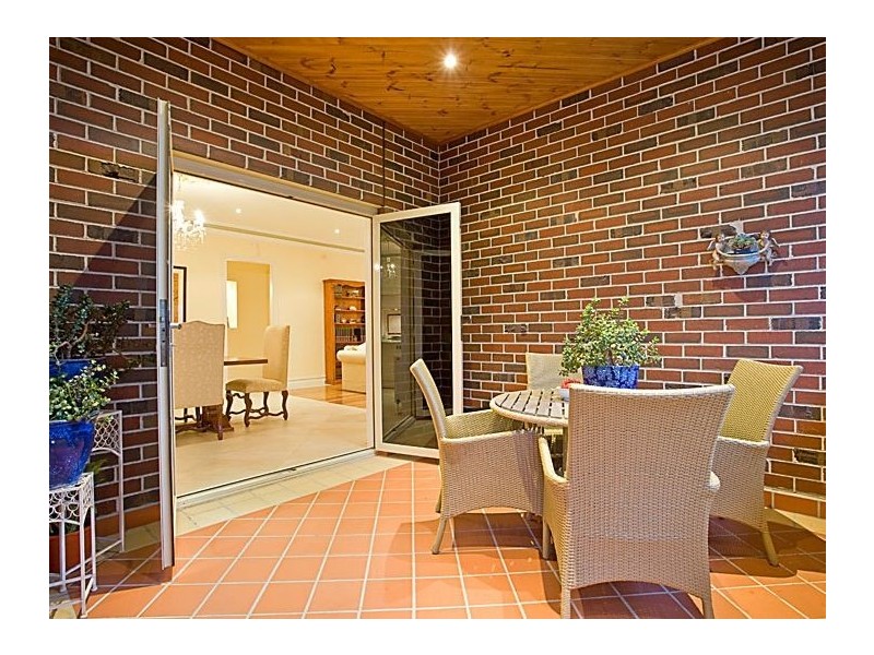 17 Viewbank Road, Mount Waverley VIC 3149
