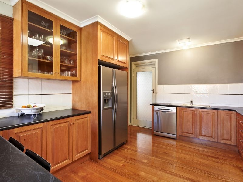 1/27 Chestnut Street, Surrey Hills VIC 3127