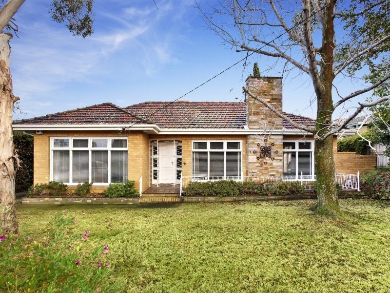 102 Warrigal Road, Surrey Hills VIC 3127
