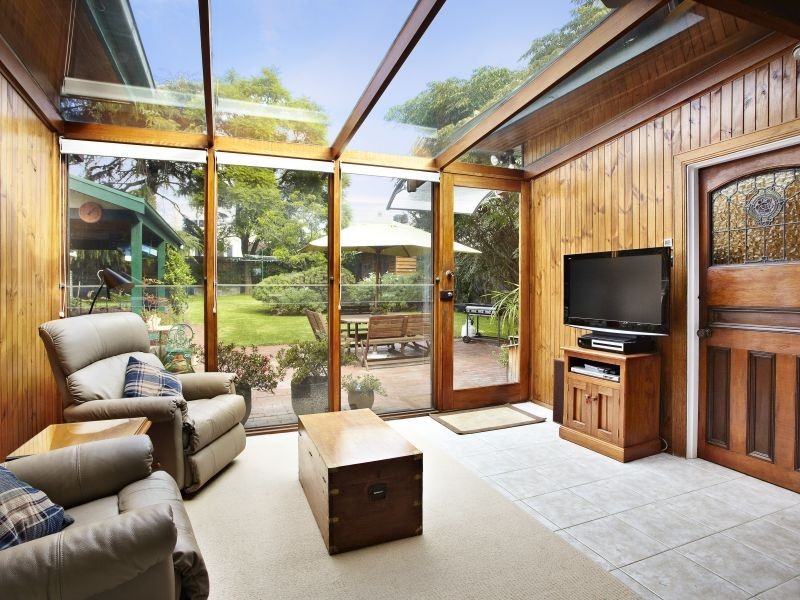 18 Braeside Avenue, Camberwell VIC 3124