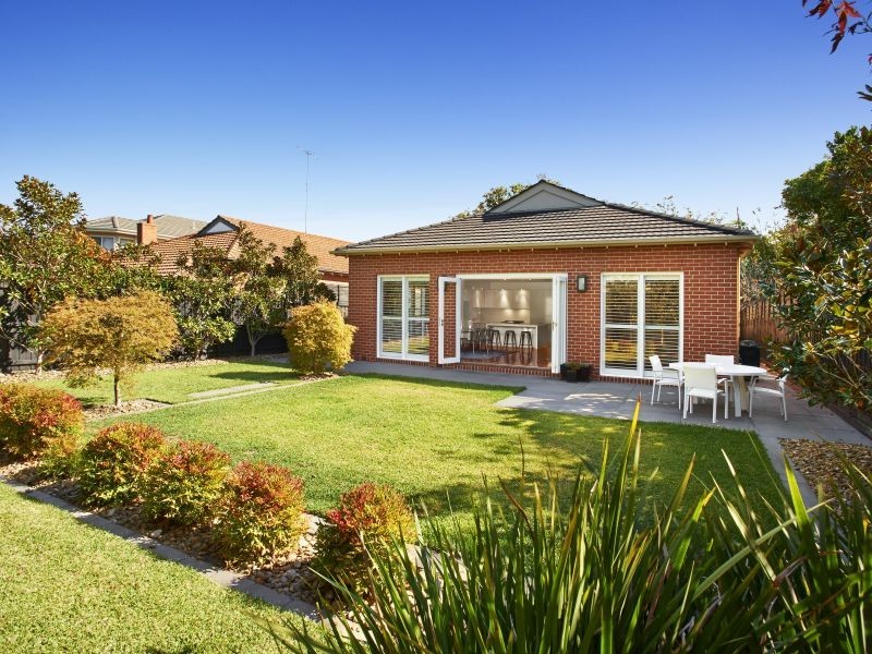 111 Rowell Avenue, Camberwell VIC 3124