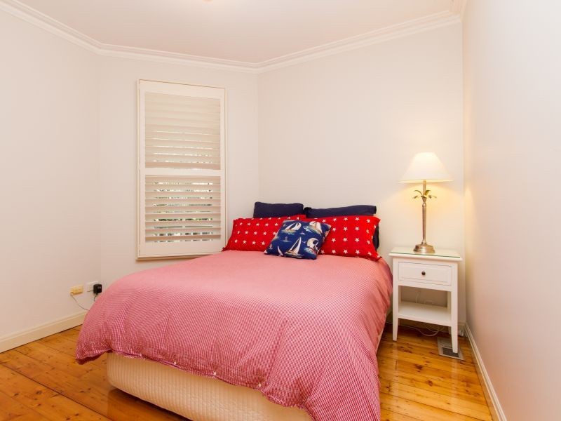 4A Staughton Road, Glen Iris VIC 3146