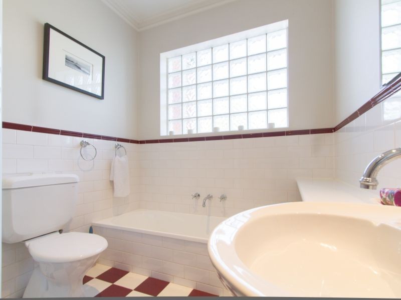 4A Staughton Road, Glen Iris VIC 3146