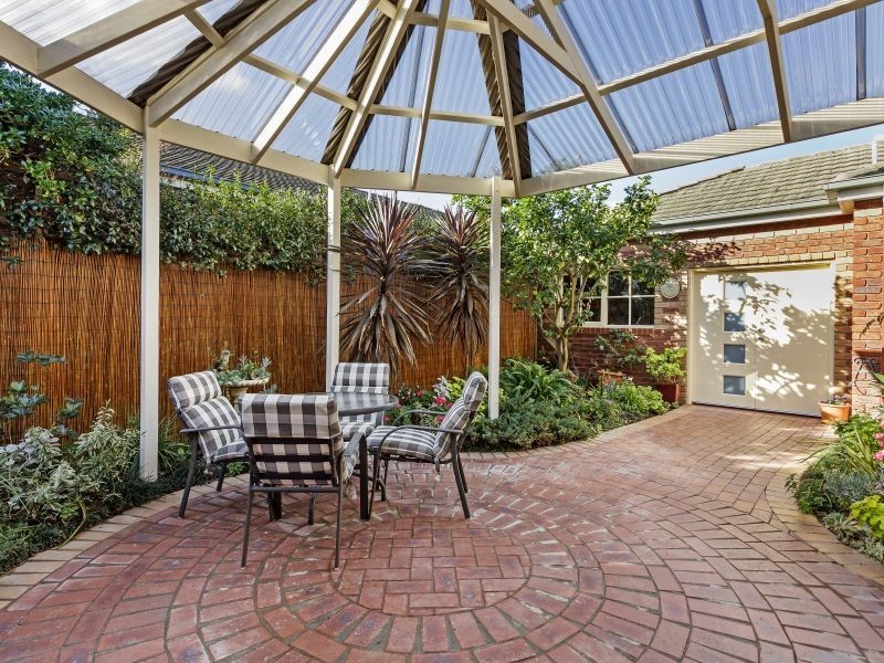 49 Murray Drive, Burwood VIC 3125