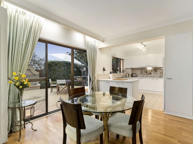 60A Riversdale Rd, Hawthorn VIC 3122