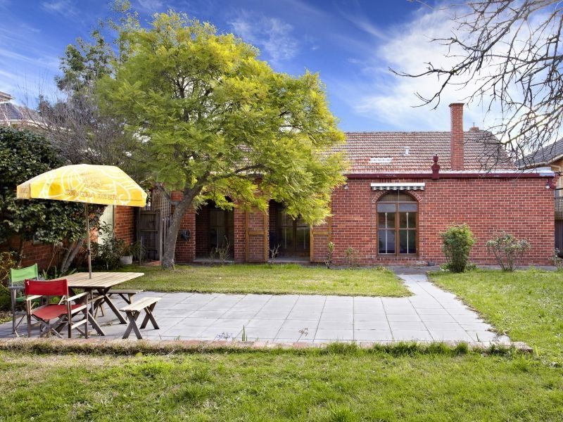 902 Burke Road, Canterbury VIC 3126