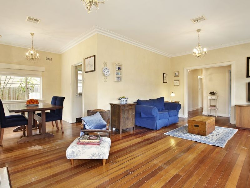 10 Fir Street, Blackburn VIC 3130