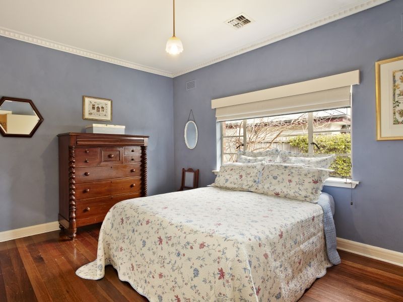 10 Fir Street, Blackburn VIC 3130