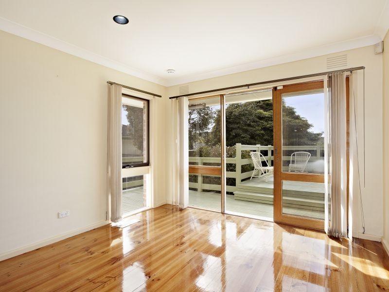 1/25 Warrigal Road, Surrey Hills VIC 3127