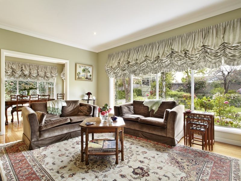 4 Carlyle Street, Ashwood VIC 3147