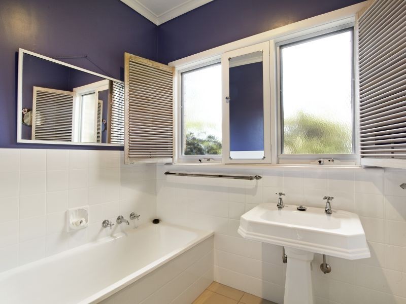 4 Carlyle Street, Ashwood VIC 3147