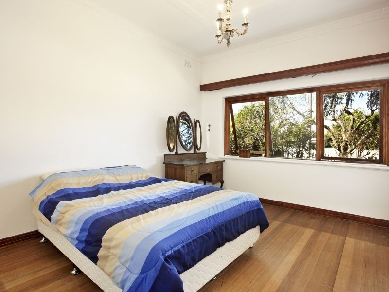 27 Vale Street, Glen Iris VIC 3146