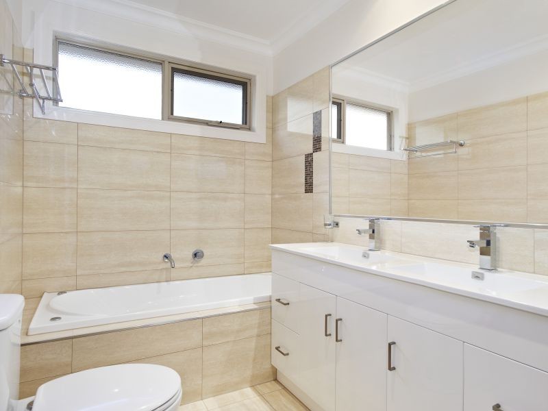 2 & 3/22 Scott Grove, Burwood VIC 3125
