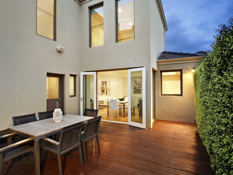 2/919 Toorak Road, Camberwell VIC 3124