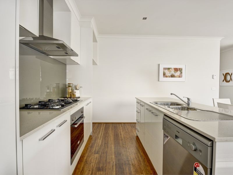2  3 & 4/57 Strabane Avenue, Mont Albert North VIC 3129