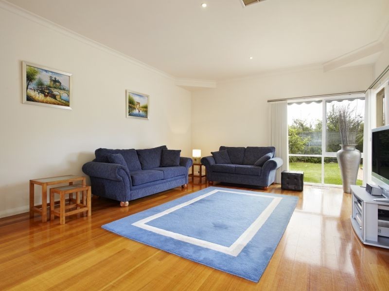 2 Vila Court, Mount Waverley VIC 3149
