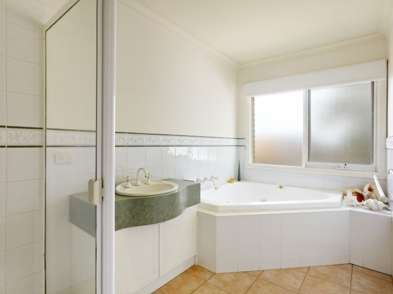 2 Vila Court, Mount Waverley VIC 3149