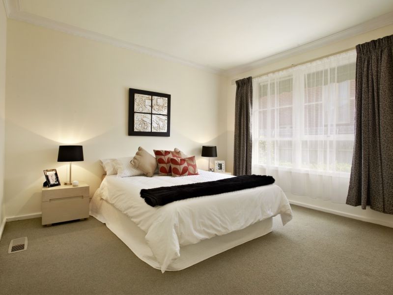 1/8 Athelstan Road, Camberwell VIC 3124