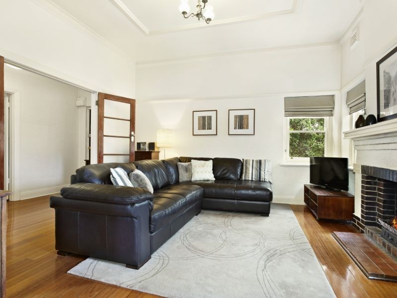 2/35 Acheron Ave, Camberwell VIC 3124