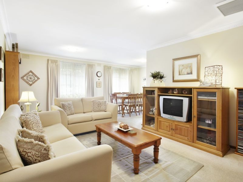 1/23 Warrigal Road, Surrey Hills VIC 3127