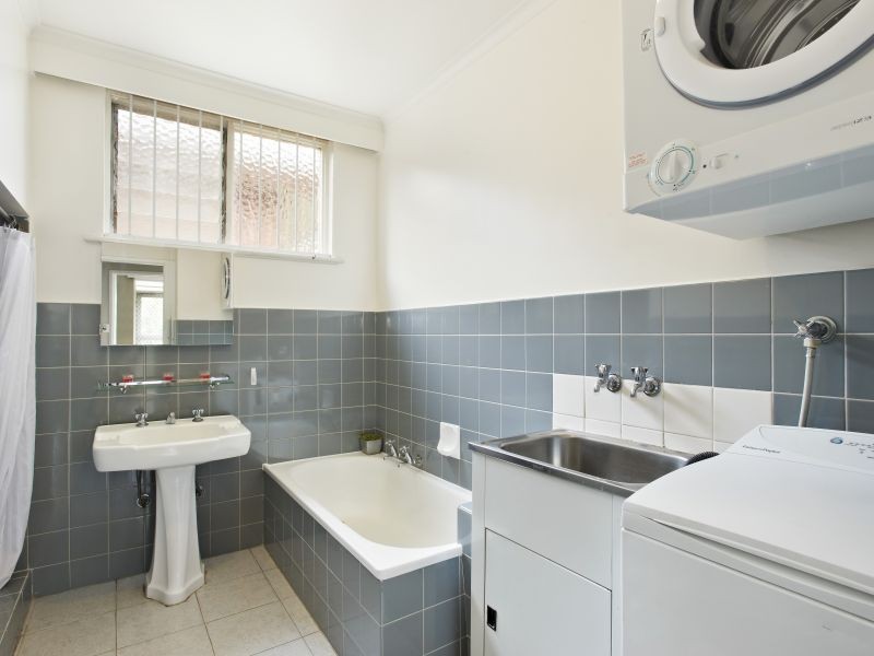 1/1021 Toorak Road, Camberwell VIC 3124