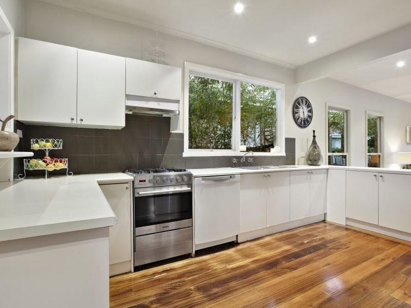 6 Banksia Street, Burwood VIC 3125