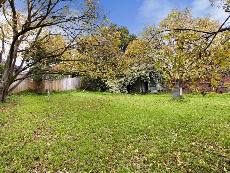 43 Wattle Valley Road, Canterbury VIC 3126
