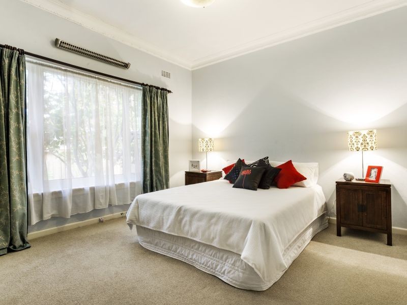 3 Woodlands Avenue, Camberwell VIC 3124
