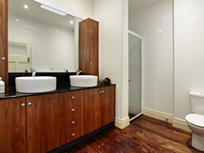 5 Middle Road, Camberwell VIC 3124