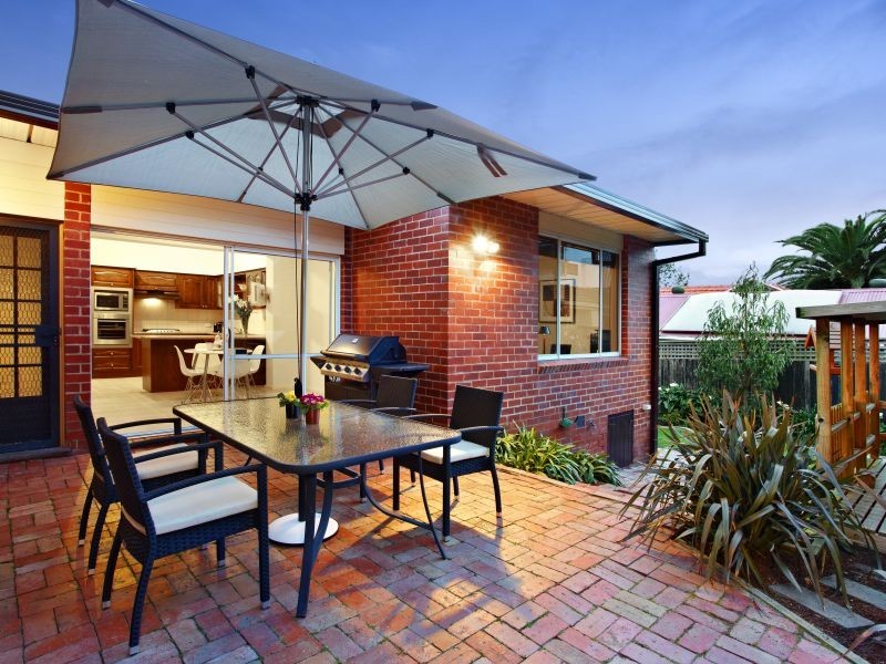 5 Middle Road, Camberwell VIC 3124