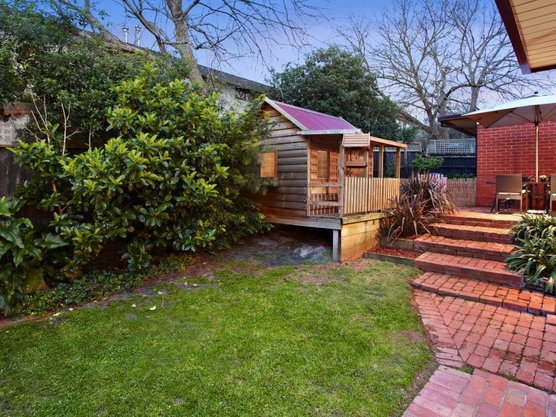 5 Middle Road, Camberwell VIC 3124