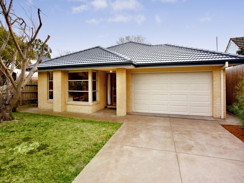 53 Roslyn Street, Burwood VIC 3125