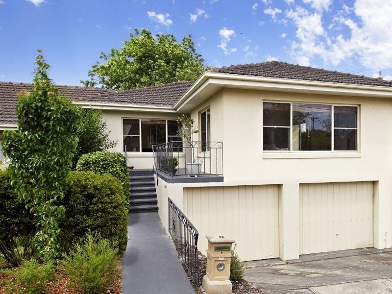 2/22 Chestnut Street, Surrey Hills VIC 3127