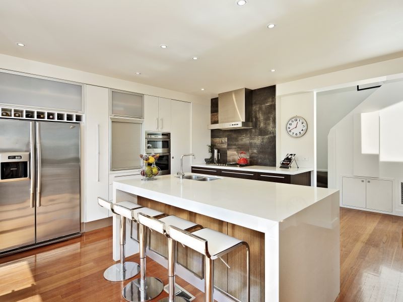 14 Bourne Road, Glen Iris VIC 3146