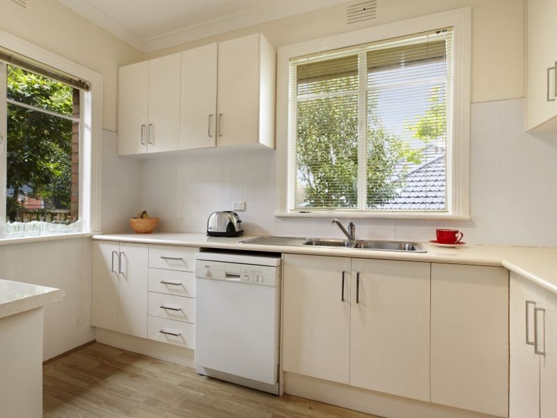 8 Florence Street, Glen Iris VIC 3146